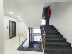 for-rent-commercial-office-space-at-sadar-in-nagpur-1170-sq-ft-Canary-02