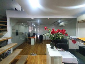 for-rent-furnished office-near-LIC-square-at-a-central-location-in-nagpur-canary